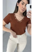 Blusa Manga Curta Decote V Com Viés - Marrom