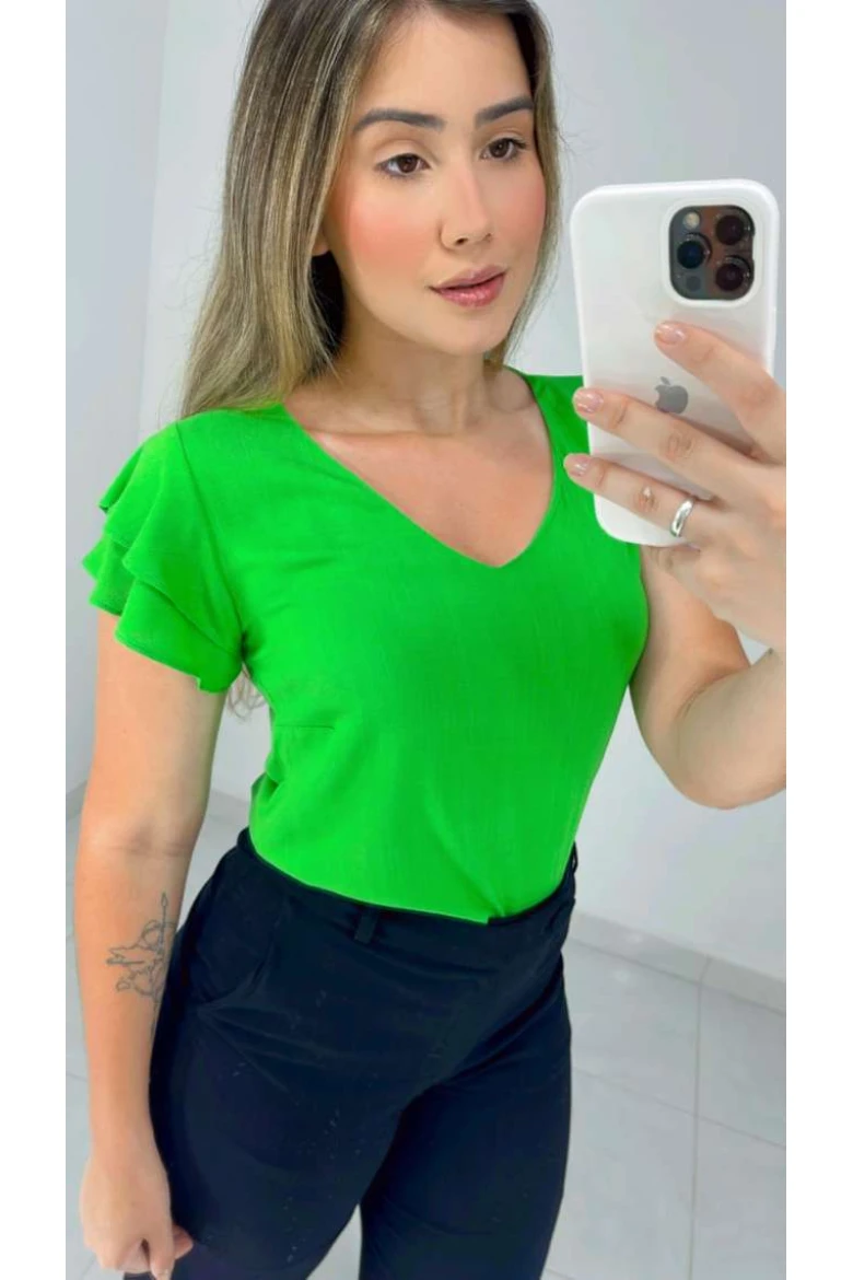 Blusa Viscose Decote V E Babados - Verde