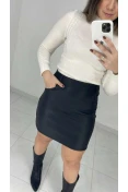 Saia Curta Couro PU - Preto
